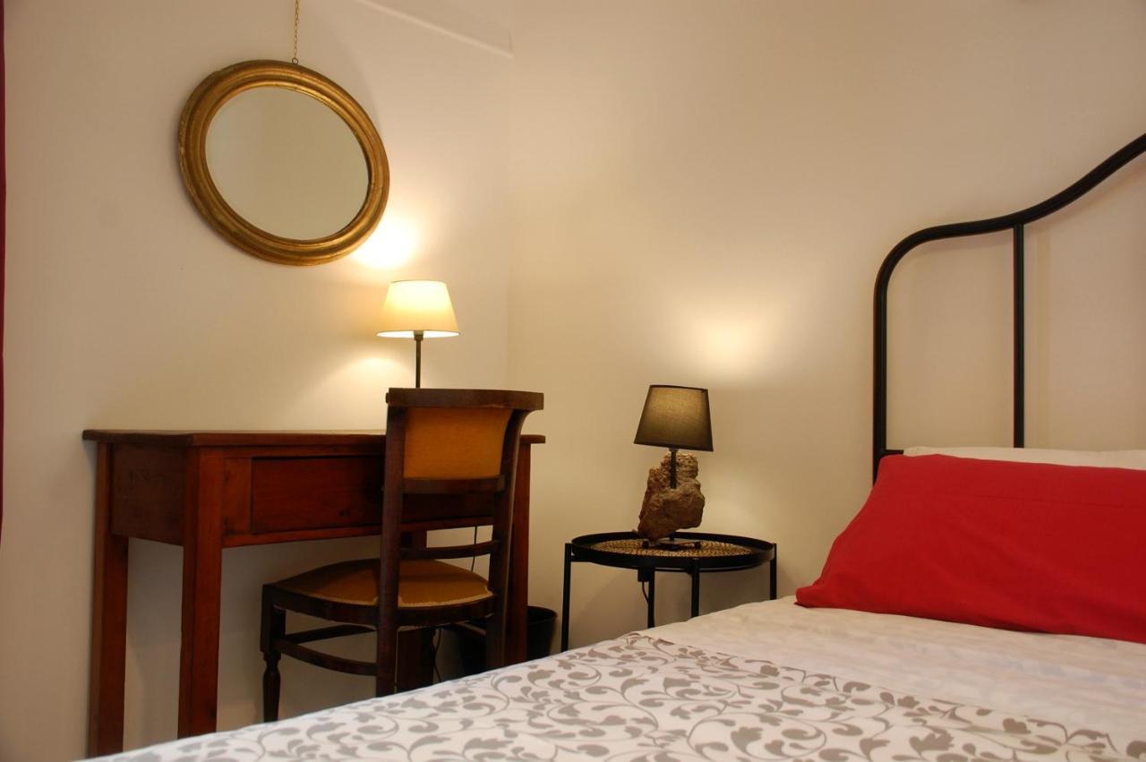 B&B Il Rosso E Il Nero Zafferana Etnea Extérieur photo