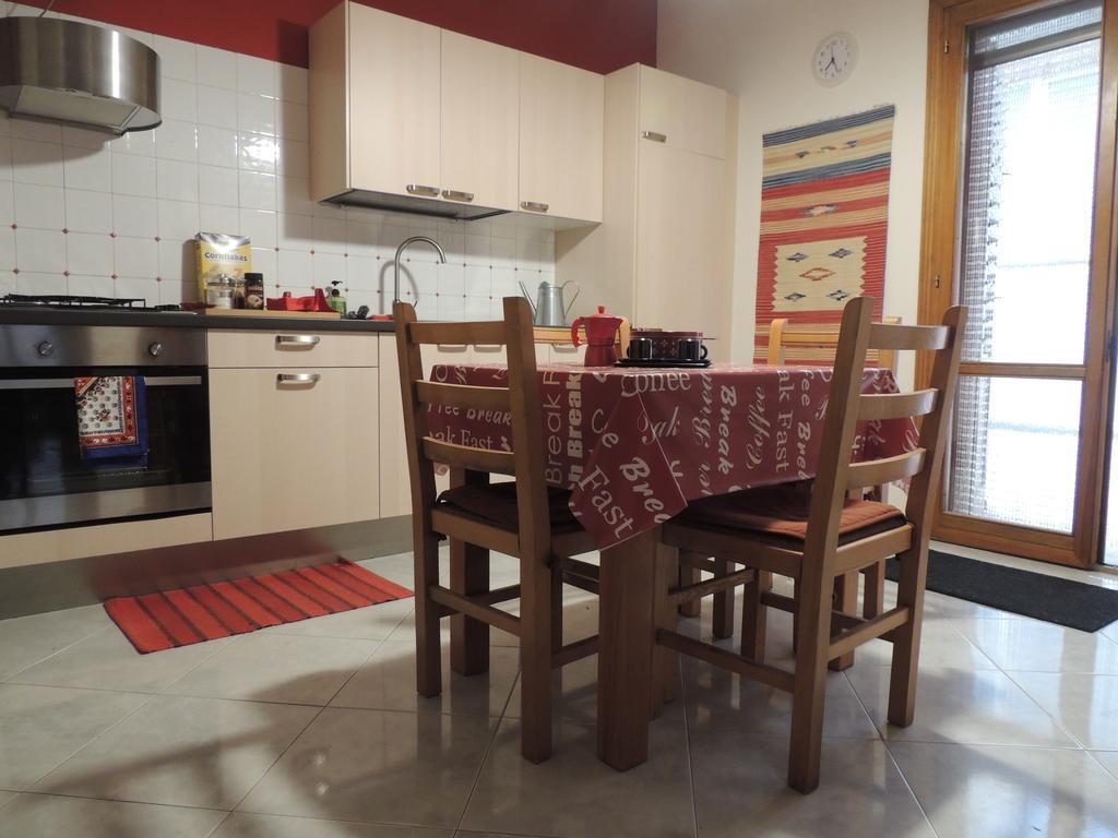 B&B Il Rosso E Il Nero Zafferana Etnea Extérieur photo